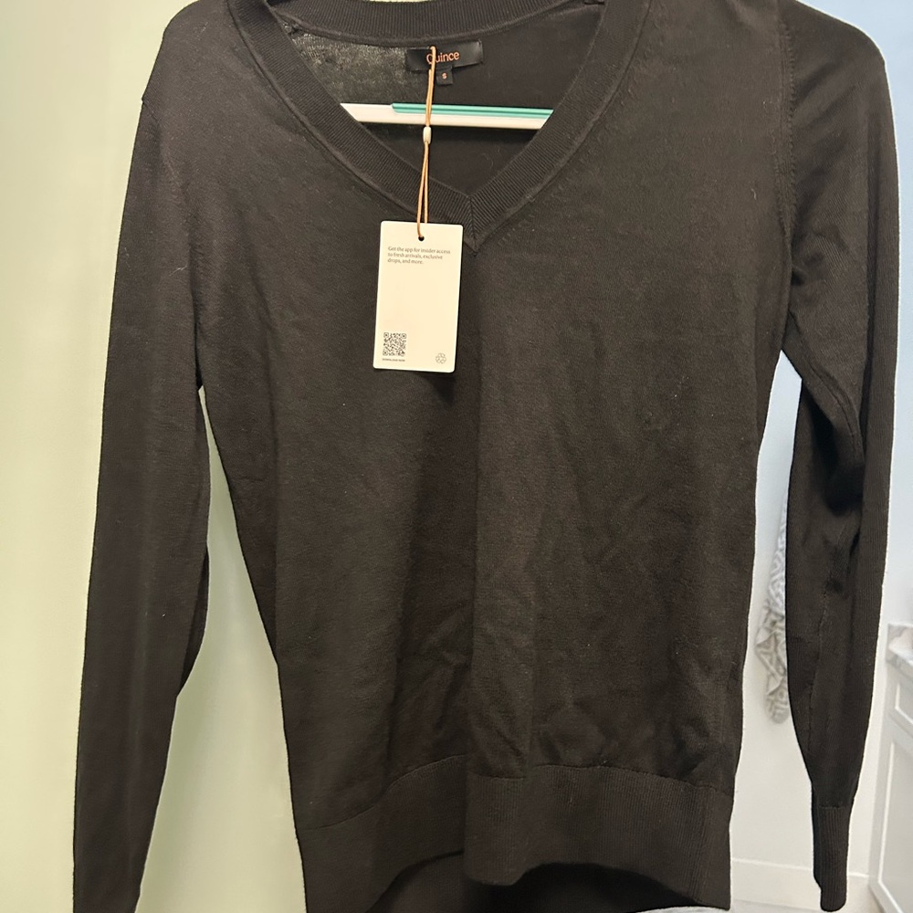 Quince Charcoal V-Neck Sweater